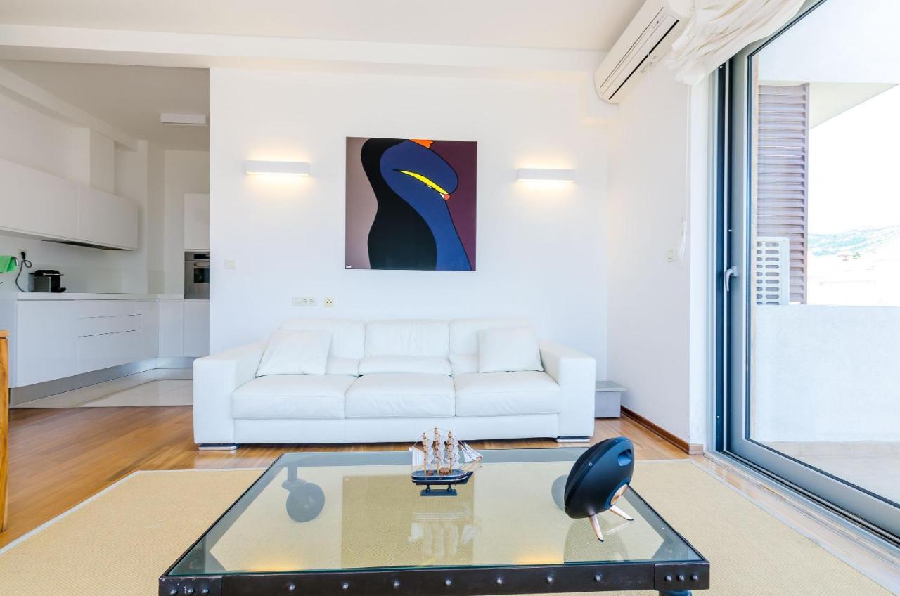 Orsan Apartment